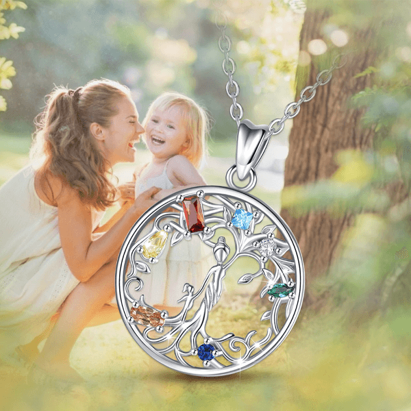 le bijou avec une femme et son enfant